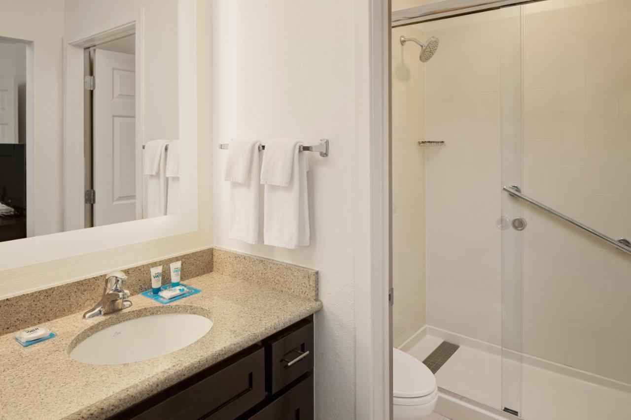 Hyatt House Dallas Las Colinas Irving Bagian luar foto